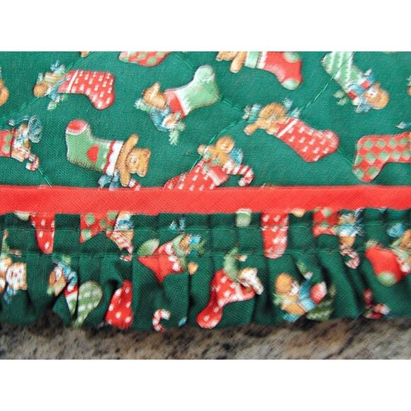 Handmade Christmas Holiday Decor Red Green Ruffled Edges Table Runner 68x13 - Picture 6 of 7